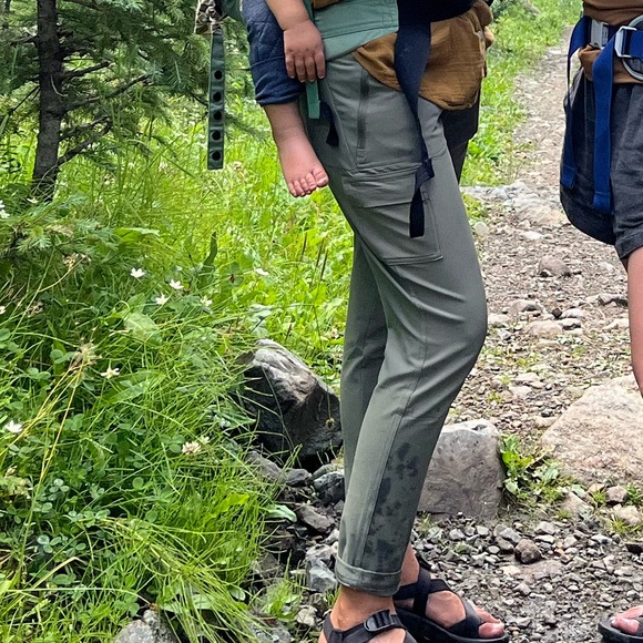 Mid-Rise Hiking Pants - Picture 1 of 5